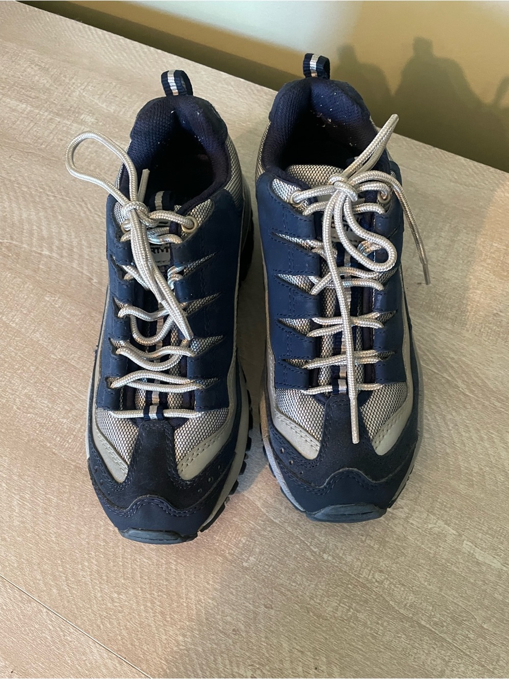Skechers LaceUp Sport Trail Women’s ladies sneakers Sz 6 Exc cond blue gray